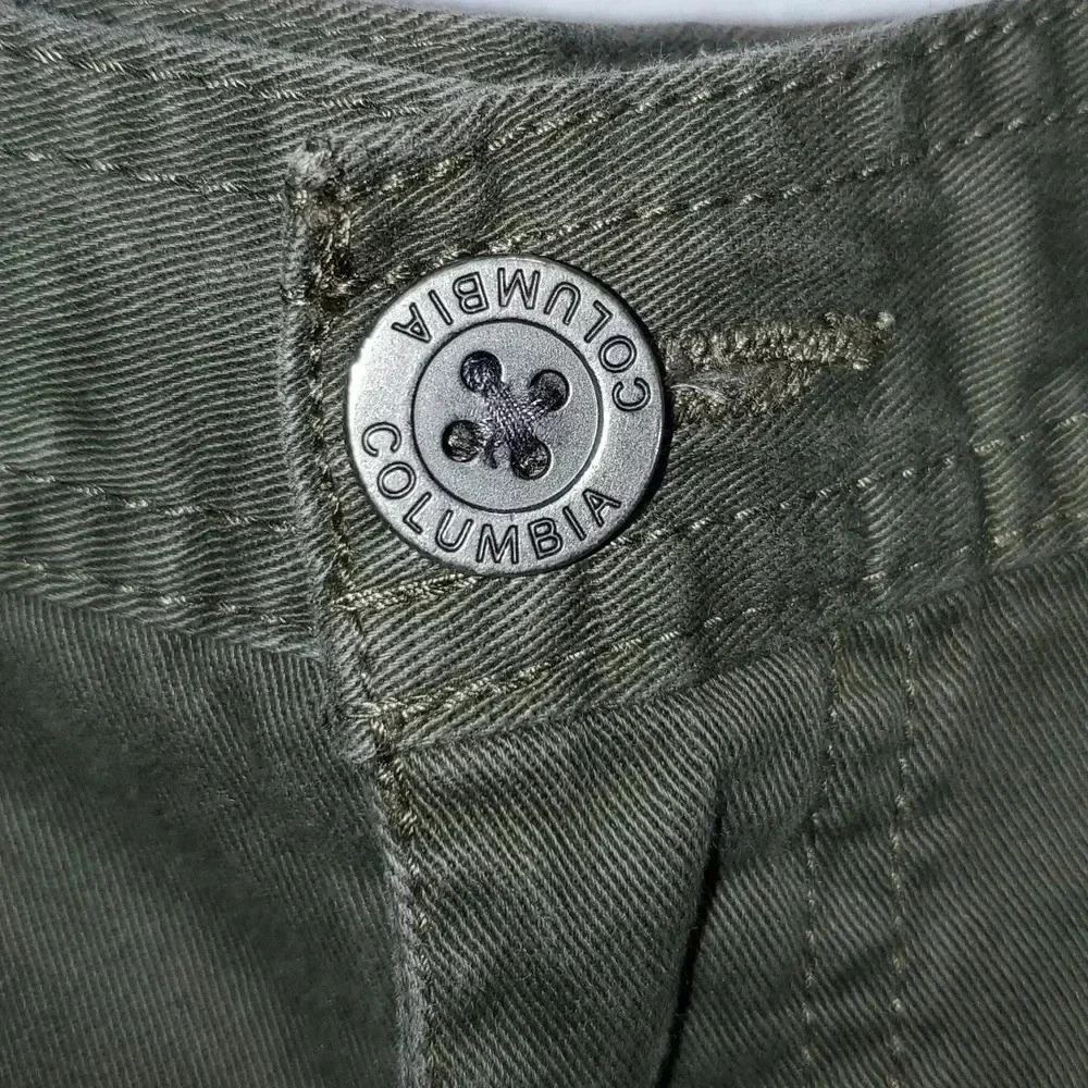 Columbia Shorts Cargo Army Green Size 42 - Picture 7 of 13